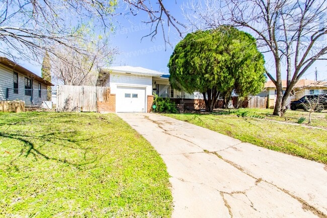 2805 NW 23rd St, Lawton, OK 73505 - photo 4