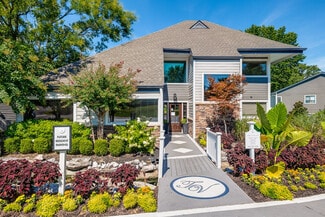 325 Blue Lake Cir, Antioch, TN 37013