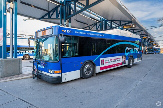 Residents of Fort Wayne's Renaissance Pointe can take advantage of the Citilink Buses.