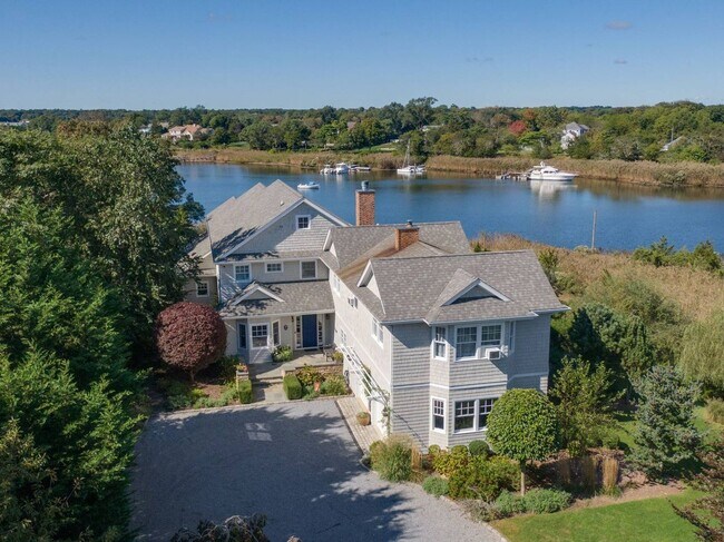 9 Private Rd, Remsenburg, NY 11960 - photo 4