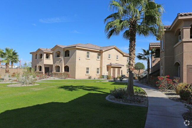 Miraflores Apartments, El Centro, CA 92243 - photo 7