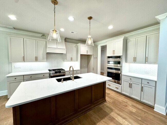 133 Crestview Ln, Troutman, NC 28166 - photo 2