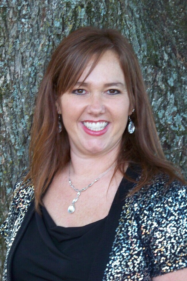Dana Strait, Real Estate Agent in Jonesboro, AR