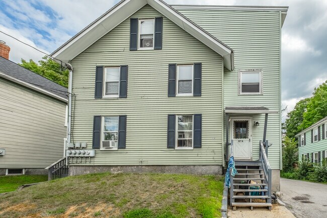 37 Thompson Street, Concord, NH 03301 - photo 2