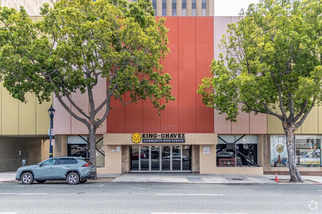 King-Chavez Community High School offers a rigorous academic curriculum.