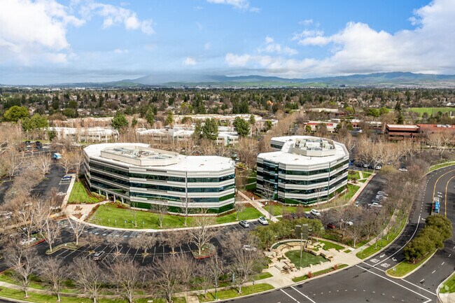 The Regus-Pleasanton-Bernal Corporate Park is less than 2 miles from Downtown Pleasanton.