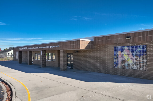 Star Elementary School: Building the foundation for life-long learners.