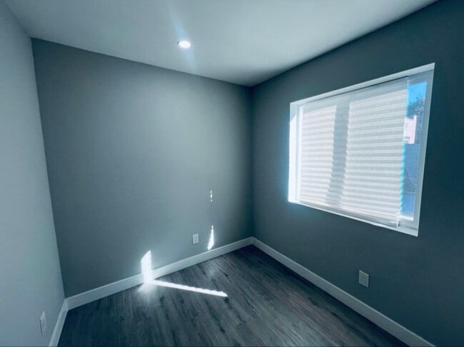 2437 Cochran Ave unit 2, Los Angeles, CA 90016 - photo 3