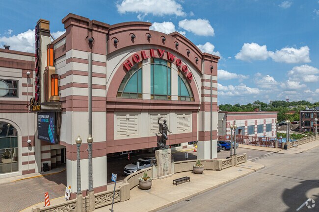 Hollywood Casino Aurora features blackjack, slots, craps, roulette, poker, and sports betting.