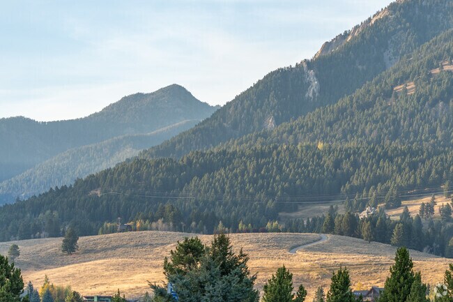 Big Sky is centered around its stunning natural environment, with easy access to national parks.