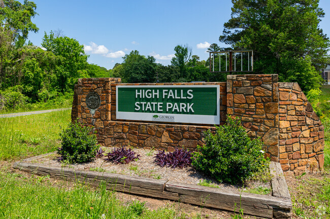 High Falls State Park, forming the eastern edge of Towaliga Shores, offers peaceful hiking trails, serene kayaking spots, scenic campsites, and more for outdoor enthusiasts.