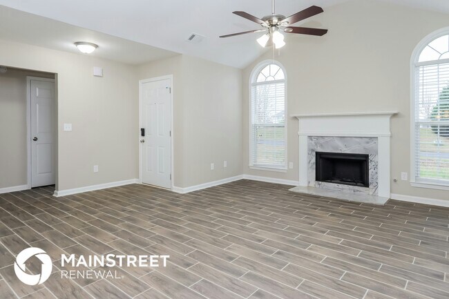 312 Harris Ave, Locust Grove, GA 30248 - photo 7