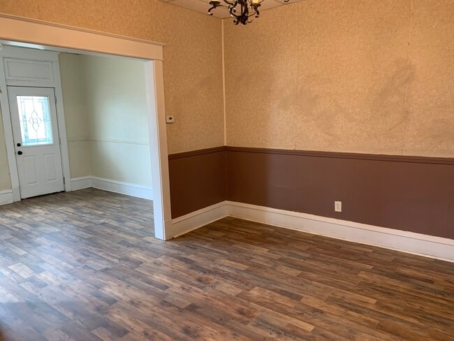 422 Highland Ave, Johnstown, PA 15902 - photo 4