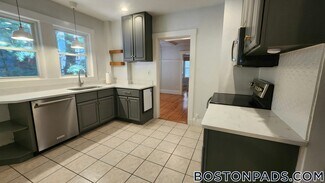 15 Mt Vernon St Unit 1, Arlington, MA 02476