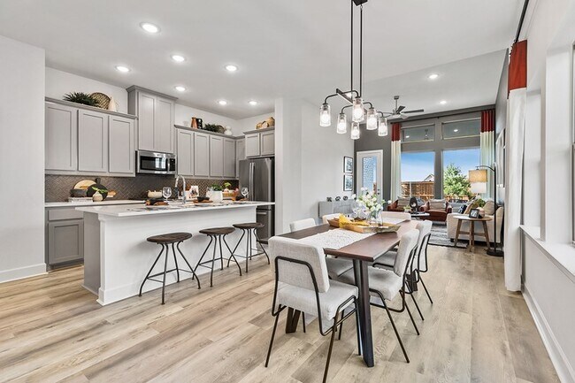 1520 Casting Ridge unit 36476906, Mesquite, TX 75181 - photo 2