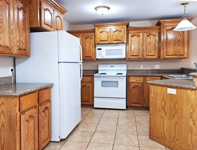 1402 W Kiwi Ave unit 3, Pharr, TX 78577 - photo 6