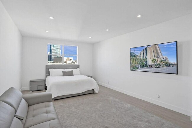 4001 S Ocean Dr unit ID1352861P, Hollywood, FL 33019 - photo 5