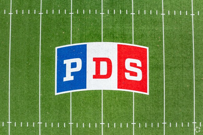 Presbyterian Day School in Memphis shows school spirit.