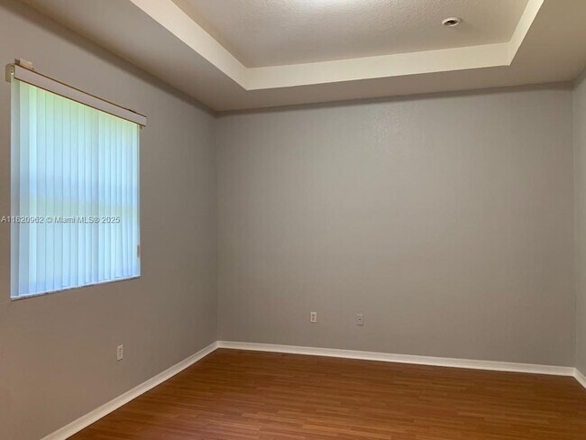 14109 SW 49th St, Miramar, FL 33027 - photo 5