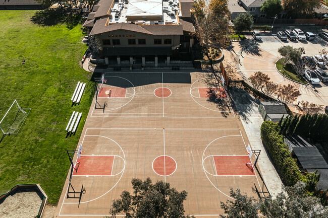 Foothill Country Day School offers great basketball courts for students to enjoy.