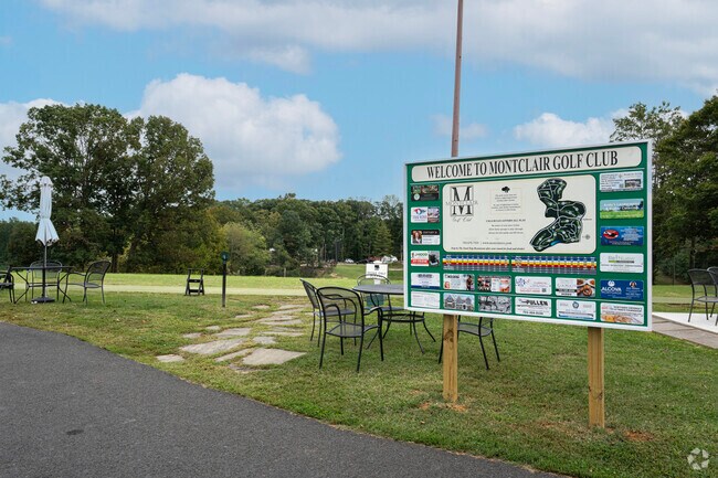 Welcome to Montclair Golf Club in the Heart of Four Seasons.