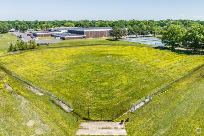 Walter K. Singleton Park located in Parkway Village is a 10 acre park with 8 Tennis Courts and a ball field.
