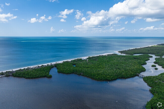 Clam Pass Park is a beachside preserve about 5 miles from North Central Naples.