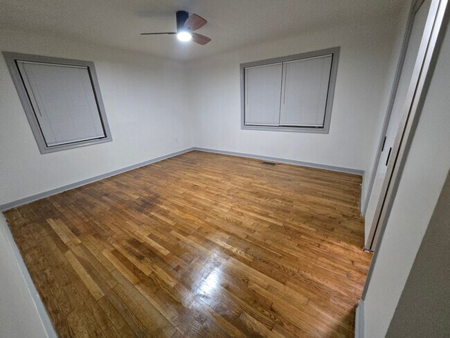 4352 Ridgewood Cir, Jackson, MS 39211 - photo 6