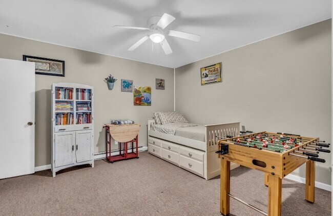 8 Winona Terrace unit White Deer Plaza, Sparta, NJ 07871 - photo 3