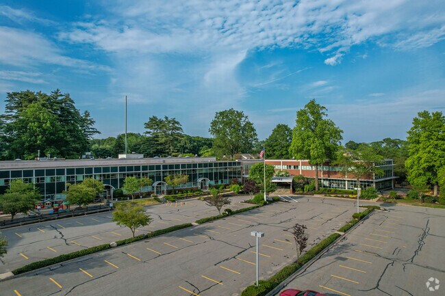Corwin-Russell School At Broccoli Hall building and parking lot in Lincoln Sudbury.