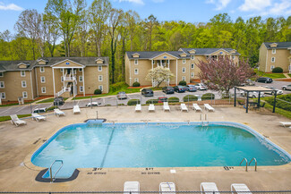 1300 Oak Hill Dr, Wilkesboro, NC 28697