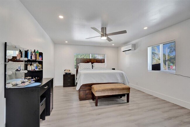 1904 SW 28th St, Fort Lauderdale, FL 33315 - photo 7