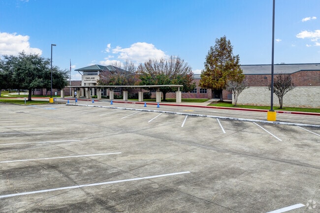 Oakland Elementary features modern facilities to enhance the educational experience.