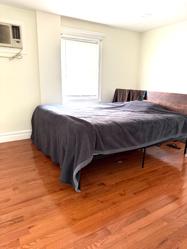 184 184th St Unit 1B, Queens, NY 11412