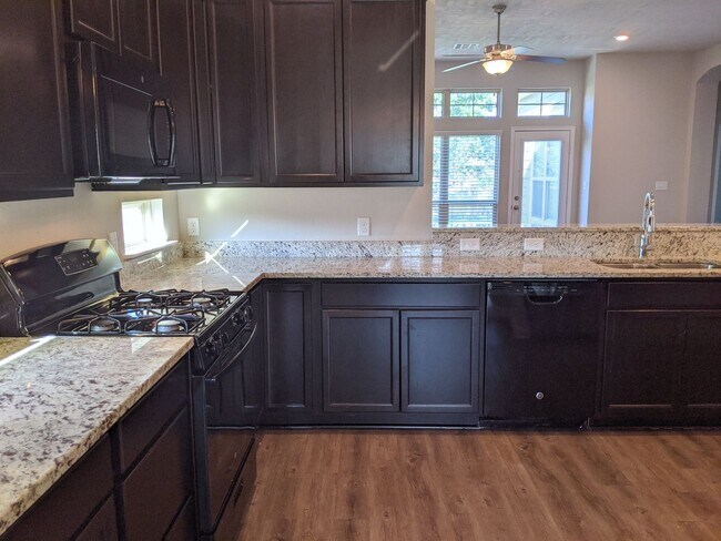 2035 Sorrento Ct, Bryan, TX 77808 - photo 6