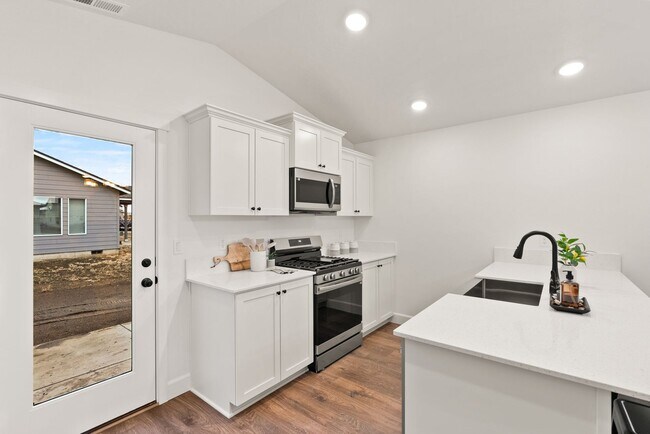 1792 NE 9th Place unit 36951512, Hermiston, OR 97838 - photo 4