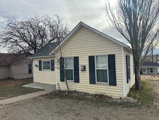 202 E Buffalo St, Rawlins, WY 82301