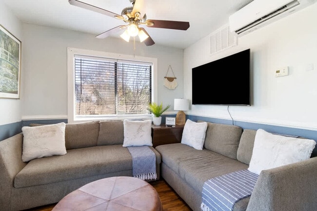 9714 11th Bay St unit ID1354823P, Norfolk, VA 23518 - photo 3