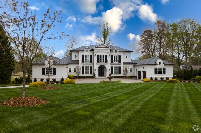 Home-style Italian Renaissance Revival