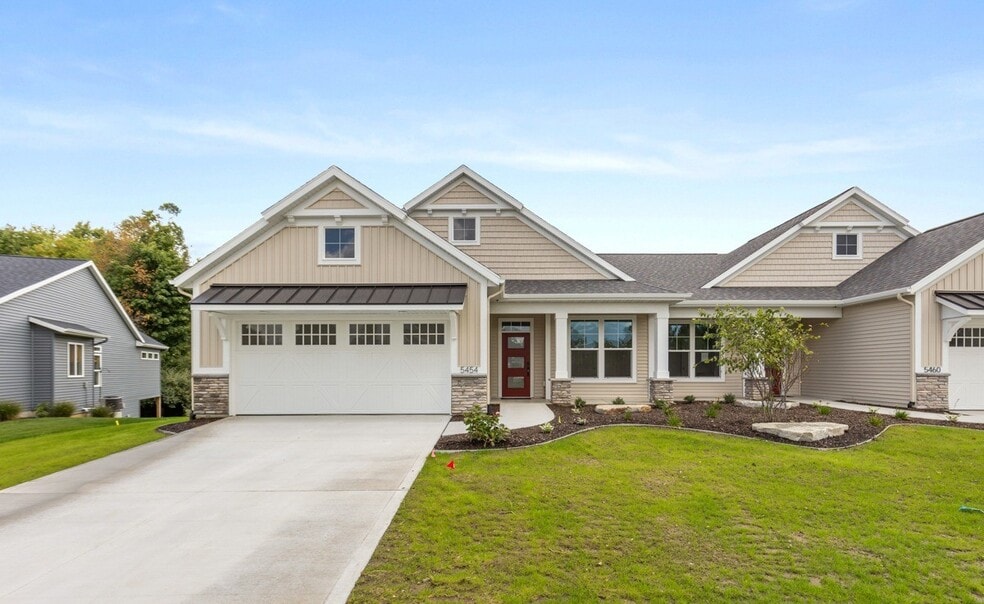 Woods of Albright, Wyoming, MI 49418 - photo 1