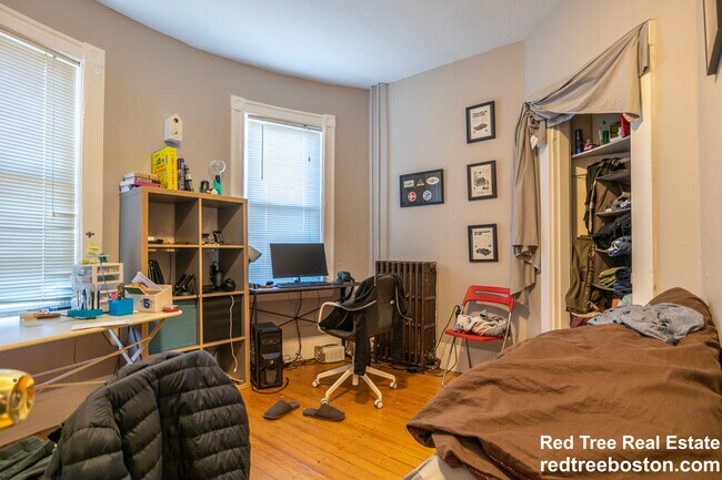 9 Sunset St unit 1, Roxbury Crossing, MA 02120 - photo 5