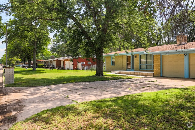 Benjamin Hills-Pleasant Valley has several modest affordable housing options.