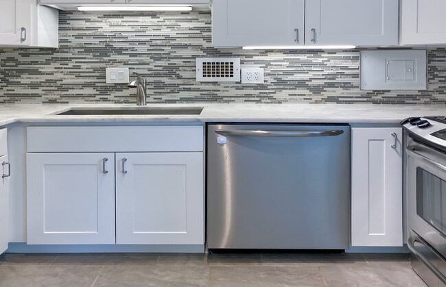 The Willoughby, Chevy Chase, MD 20815 - photo 5