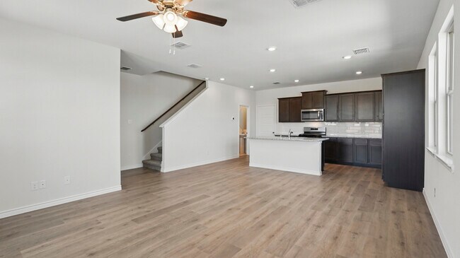 1303 Taggart St unit 36201463, Royse City, TX 75189 - photo 6