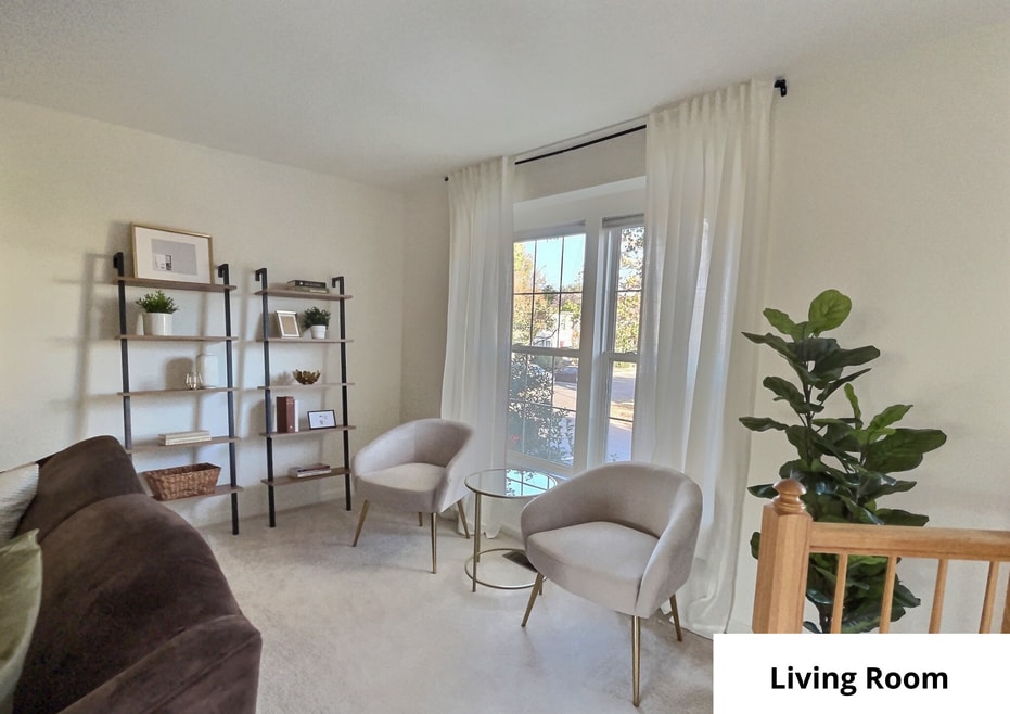 6348 Field Flower Trail unit UL 1, Centreville, VA 20121 - photo 1