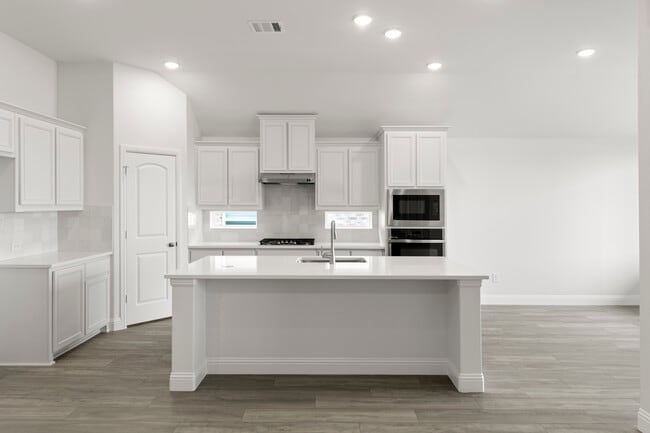 14478 Lovelace St, Pilot Point, TX 76258 - photo 3