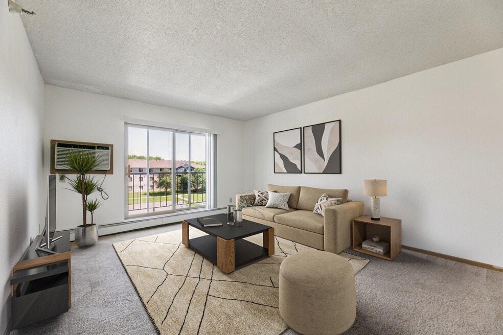 Champlin Drive & Elmcreek