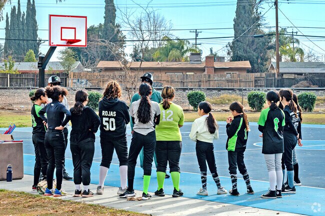 Planz Park is a great place for teams to practice in Bakersfield.
