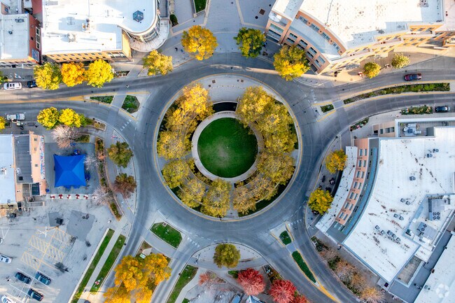 Greenbriar residents have quick access to many activities around Bloomington/Normal.