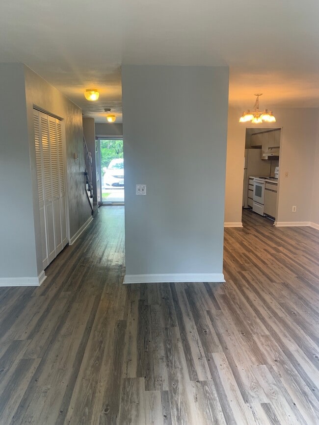 2410 Ridge Rd, Blacksburg, VA 24060 - photo 7